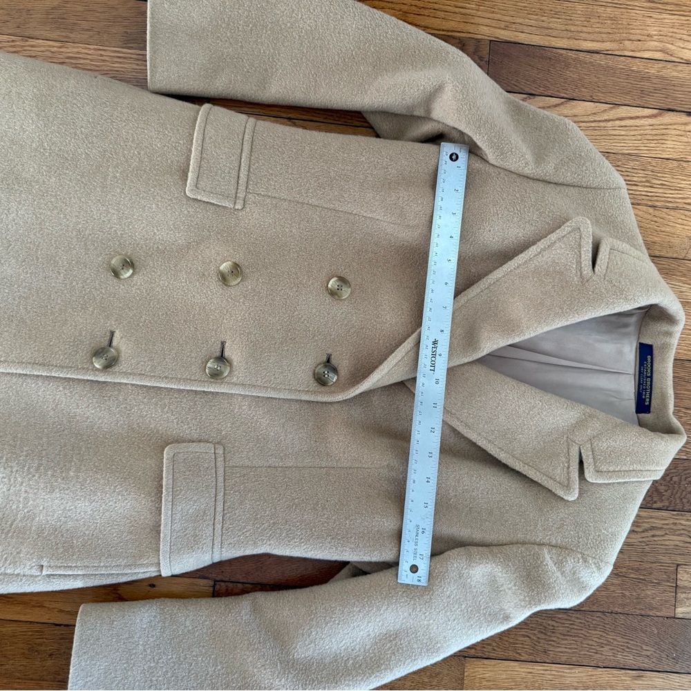 Vintage Brooks Brothers Women's Classic Tan Long trench Pea Coat Sz. Medium - Picture 8 of 11